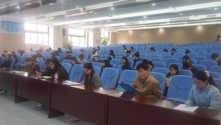 梧桐沐光耕教苑，聚力同心启新篇 ——深圳市梧桐小学召开2025-2026学年第一学期期末总结会议