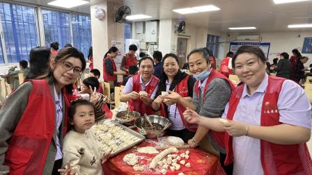 家校同心育美好 携手共育伴成长——碧波小学2025年度校级家委总结会暨期末家长表彰活动圆满举行