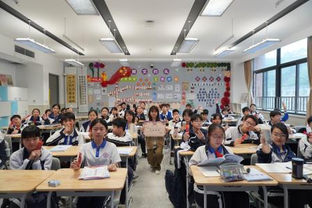  法治护航成长路，五育并举绽芳华 ——港中大（深圳）附属礼文学校2025—2026学年第一学期散学典礼圆满举行