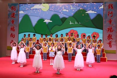 唱响班歌展风采  美育浸润迎新年 ——深圳市向西小学举行第二届“班班有歌声”艺术节暨2026元旦迎新班歌比赛