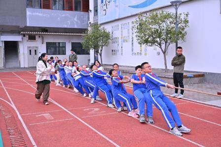 　激情赛场展风采，协作拼搏聚力量 ——深圳市翠北实验小学“班主任杯”拔河比赛圆满落幕