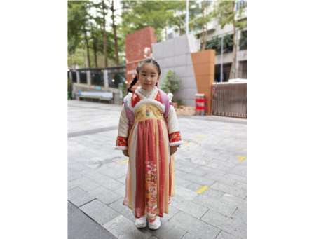 深圳市仙桐实验小学举行“仙桐雅韵迎新元 翰墨汉裳悦游园”主题系列活动