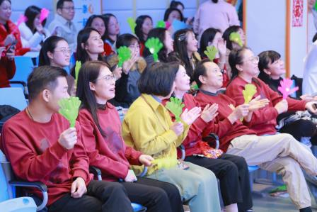 这个学校的老师真会玩！——深圳市仙桐实验小学举行教职工迎新活动