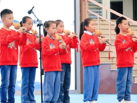 师生同台绽风采 家校共育谱新篇——深圳市大望学校迎新年庆元旦文艺汇演圆满收官