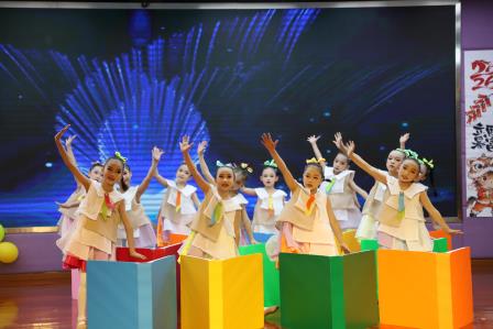 红岭小学·美心课程｜七彩童心绘美梦，五音和鸣向未来
