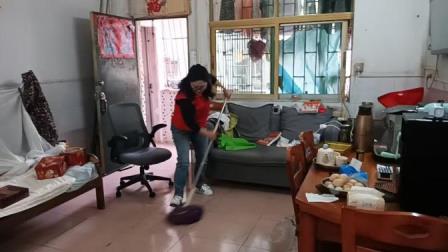 岁末寒冬送关爱，青春力量暖夕阳 ——华英学子携手大望社区探访队开展慰问活动