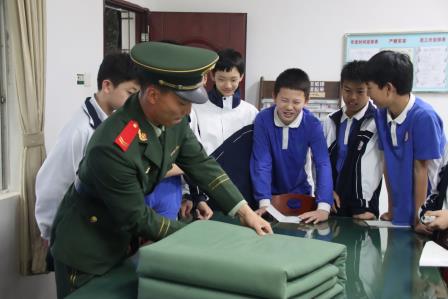 解锁军营的青春修炼手册！罗湖外语实验学校“每周半天计划”打造国防教育新范式