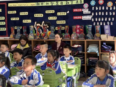 新华外国语学校迎接罗湖区督导室第六责任区12月课程实施专项督导