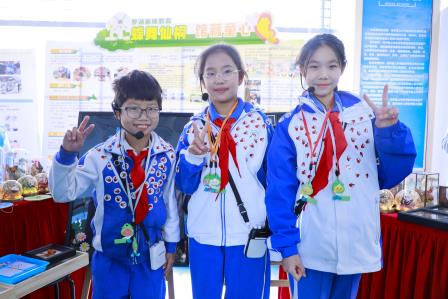 蝶舞仙桐绽芳华 馆藏童心获赞誉——仙桐实验小学项目式学习成果闪耀罗湖区小学阶段项目式学习交流展示活动