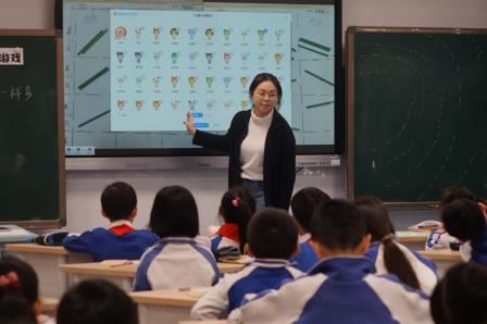 以赛促研，赋能成长 ——罗湖小学2025-2026学年第一学期“新质课堂”教学大赛圆满落幕