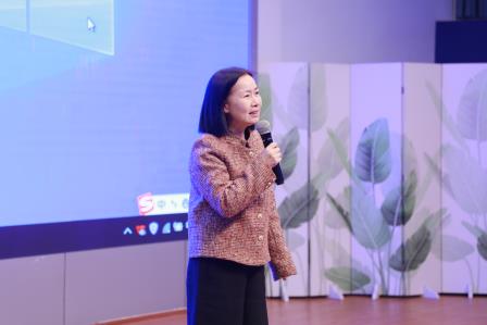 匠心聚首承初心，策马扬鞭启新程——仙桐实验小学期末教师培训总结会圆满举行