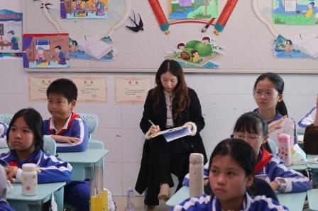 罗湖区第五责任区督学莅临草埔小学开展专项督导