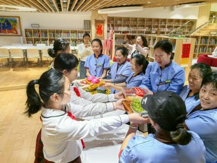 四十载薪火相传 翠北少年践初心 ——深圳市翠北实验小学雷锋月系列主题活动温情启幕
