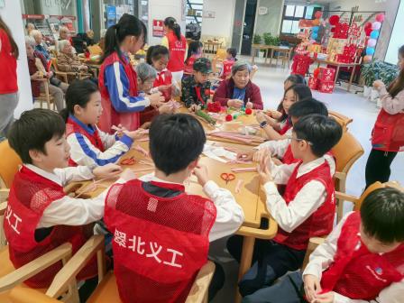四十载薪火相传 翠北少年践初心 ——深圳市翠北实验小学雷锋月系列主题活动温情启幕
