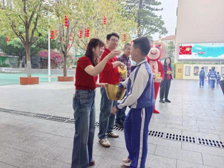 策马启新程 逐梦向未来 ——深圳市怡景小学2026年春季开学典礼圆满举行