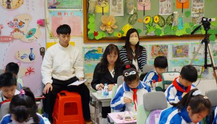 破茧展芳华，精研促深耕 ——南湖小学开展2025届新教师基本功考核暨教育教学常规视导