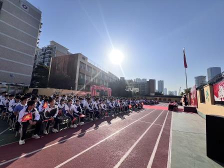 以梦为马 百日争锋-新华外国语学校举行中考百日誓师大会