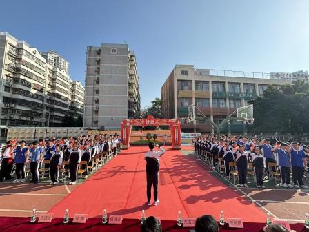 以梦为马 百日争锋-新华外国语学校举行中考百日誓师大会