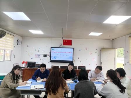 聚力同心以致远，笃行实干创新高——景园实验小学召开六年级教学工作会