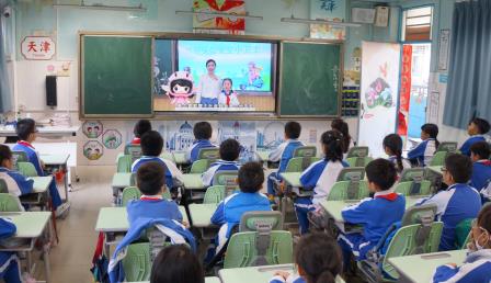 南湖小学“校长课堂”：筑牢安全防线，护航学生成长新征程