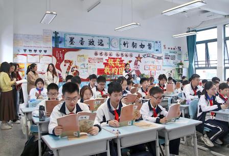小初贯通聚合力  “学为中心”探新程