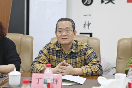 螺岭外国语实验学校开展新教师“十项基本功”破茧过关视导活动