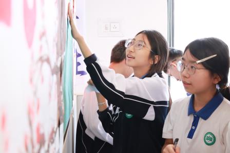 跃马扬鞭战百日，逐梦六月耀芳华——翠园文锦中学举行2026届中考百日誓师活动
