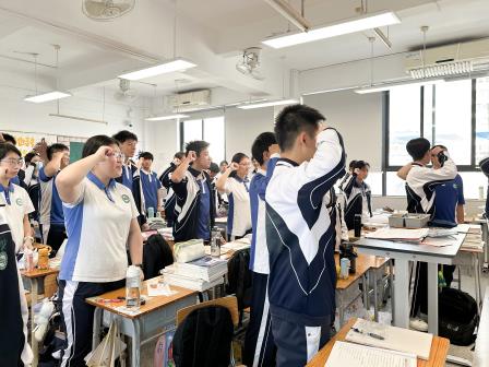 跃马扬鞭战百日，逐梦六月耀芳华——翠园文锦中学举行2026届中考百日誓师活动