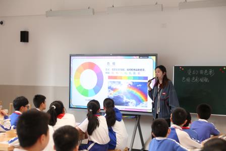 破茧启新程视导促成长——罗湖教科院“破茧”行动走进布心小学
