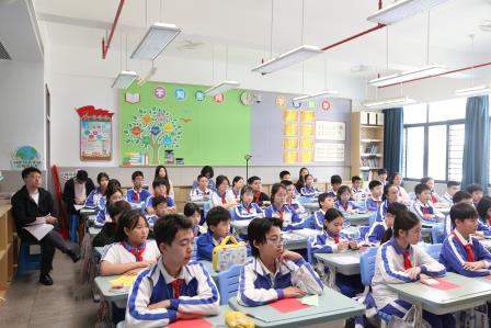 破茧启新程视导促成长——罗湖教科院“破茧”行动走进布心小学