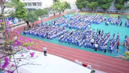 以练筑防 安全“童”行 ——南湖小学开展2026年春季地震防灾应急演练