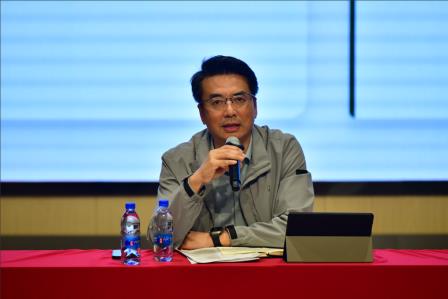 松风骐骥驰骋启新程 泉韵情怀憧憬向未来--深圳市松泉实验学校召开2025-2026学年第二学期开学教职工大会