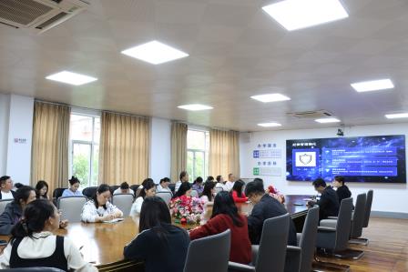 瑞马迎春启新程，匠心治班向未来 ——太白实验学校召开2026年春季学期第一次班主任工作会议