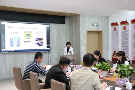 深耕科研智引未来，聚力课堂共促新质——深圳市莲南教育集团安芳小学承办“基于智能体的教学评一致性”教师小课题开题论证会