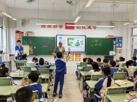 红桂小学开展“玉（遇）见非遗，玉（娱）乐无限”非遗讲座