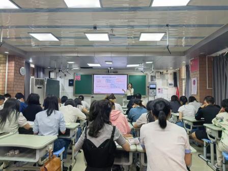 碧波小学召开拓维课程论证会，共研跨学科育人新路径