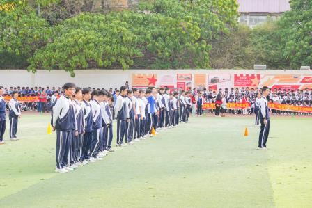 春风为伴，百步逐梦：罗湖外语实验学校2026届初三心理团辅活动
