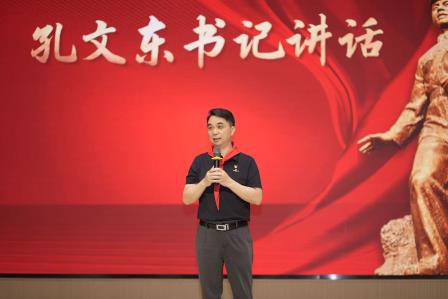 翠竹拔节向云天，少年追“锋”正当时——翠竹外国语实验学校“雷锋月”汇报展演活动圆满举行