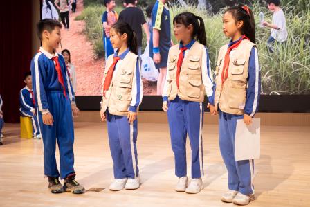 翠竹拔节向云天，少年追“锋”正当时——翠竹外国语实验学校“雷锋月”汇报展演活动圆满举行