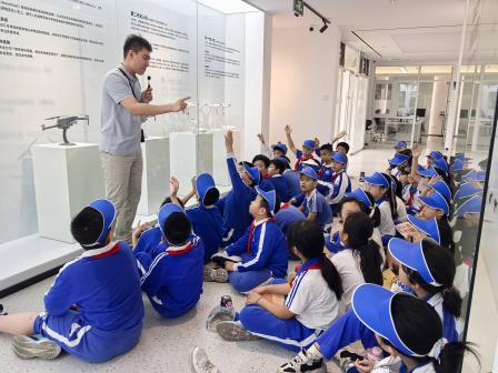 探秘低空科技，实践赋能成长 ——深圳市罗湖区湖贝小学开展“每周半天计划”活动