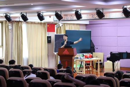 红岭小学·创心课程｜匠心筑塔探科学 同心防震筑安全