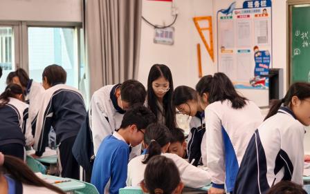 破茧成蝶促成长 新质赋能启新航 ——螺岭锦星学校迎接区教科院“破茧”行动教学视导