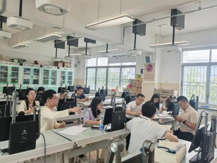 深研课堂促“破茧” 视导赋能提质效 ——罗湖外语实验学校开展2026年新教师过关考核暨初三备考视导工作