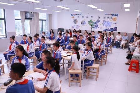 视导领航促成长，破茧逐光启新程——淘金山小学迎接区新教师“破茧”暨教学常规视导