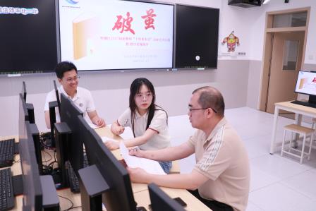 视导领航促成长，破茧逐光启新程——淘金山小学迎接区新教师“破茧”暨教学常规视导