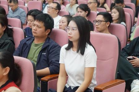 春暖家校同心聚，赋能少年共成长 ——罗湖小学召开2025-2026学年第二学期家长会