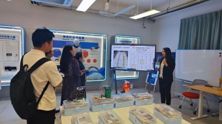 碧波小学拓维课程创新成果亮相罗湖区中小学人工智能教育观摩交流会