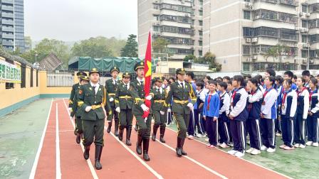 从心出发 向新而行——新华外国语学校举行2025-2026学年第二学期开学典礼
