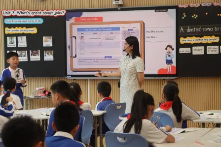 罗湖教科院“破茧行动”走进罗湖外语小学