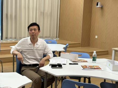 “精品课程年”第三讲：驻校专家邝建军开展习作常态课专题讲座